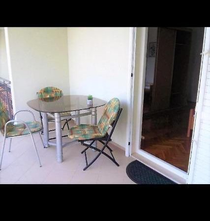 Comfortable Rooms With Small Kitchen Bacina Kültér fotó